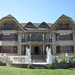 Hotel Antoyana