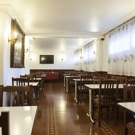 Antoyana فندق سانتاندر