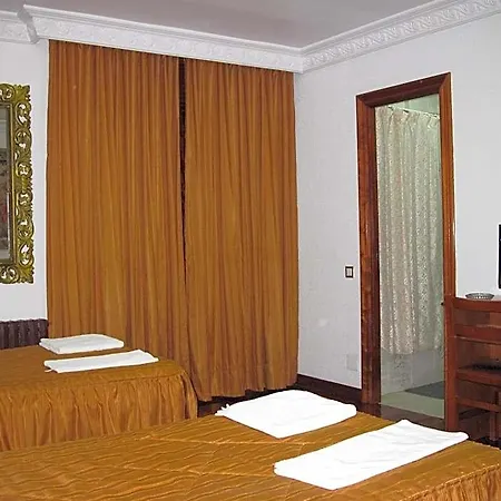 Hotel Antoyana