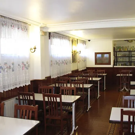 Antoyana فندق سانتاندر